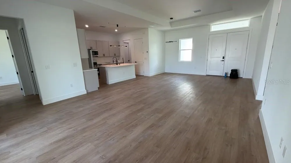 2227 SAYBROOK AVENUE North Port, FL 34286