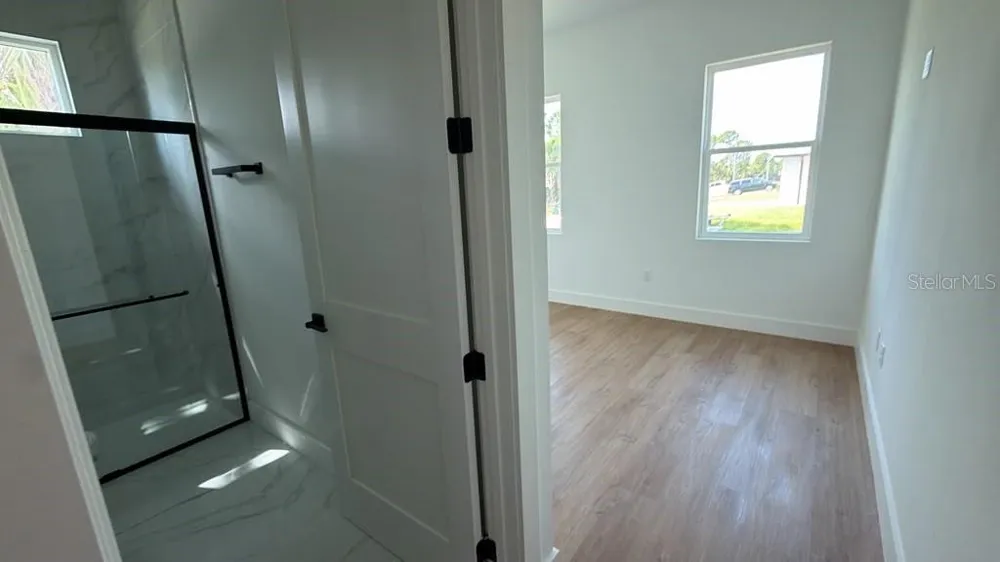 2227 SAYBROOK AVENUE North Port, FL 34286