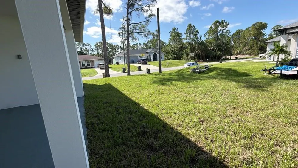 2227 SAYBROOK AVENUE North Port, FL 34286