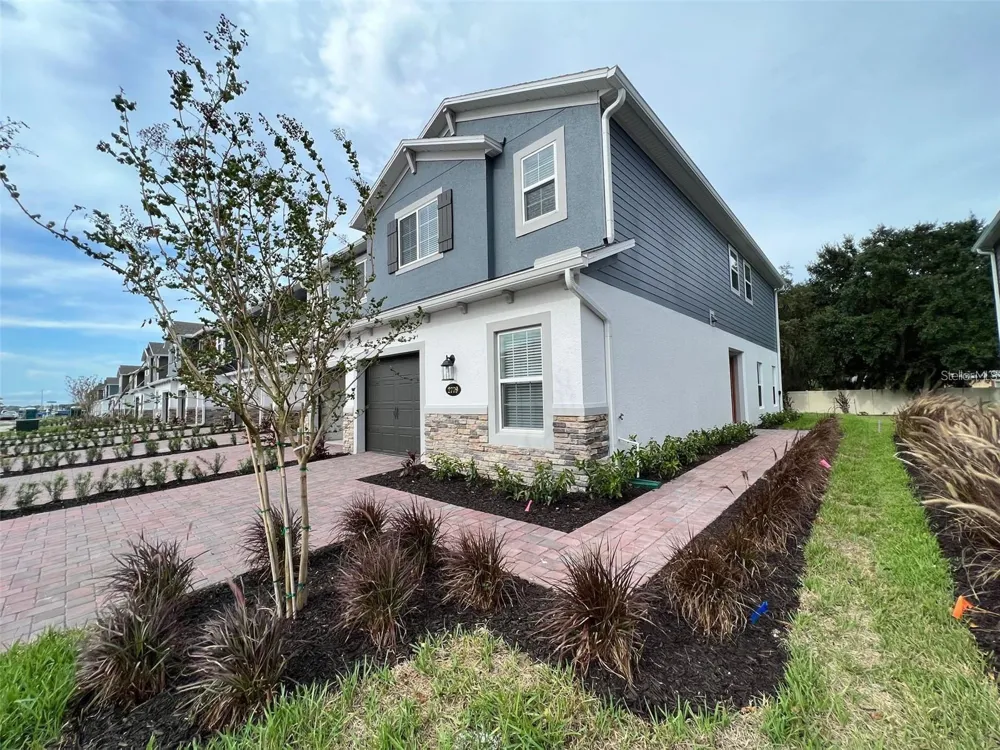 2779 NARCOOSSEE COMMONS WAY St Cloud, FL 34771