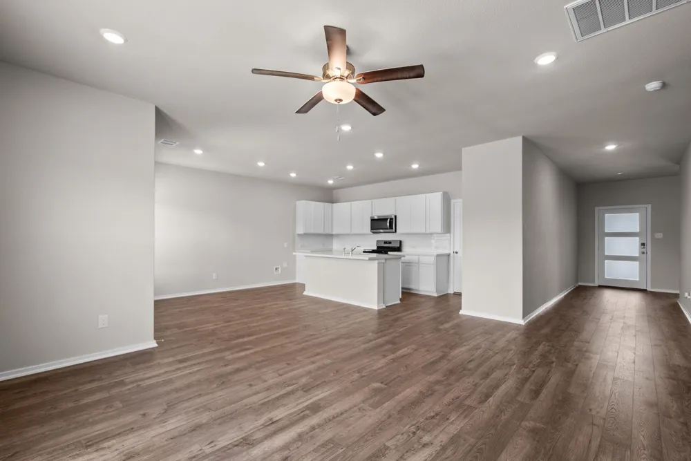6722 Pebble Bluff Court Cove, TX 77523