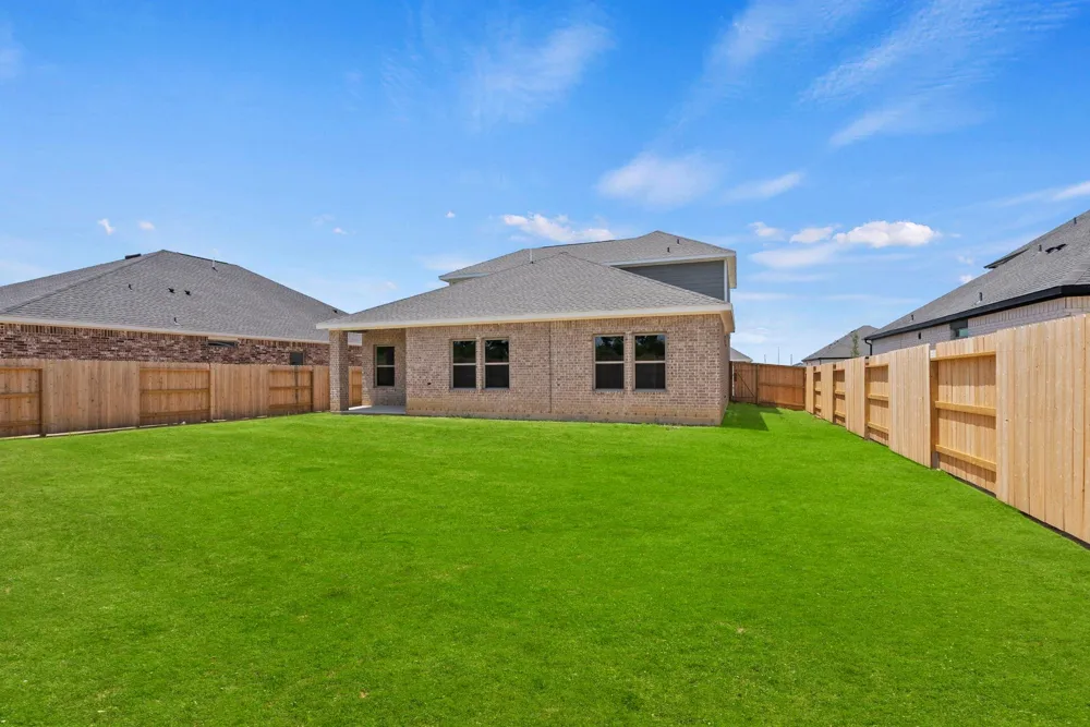 6722 Pebble Bluff Court Cove, TX 77523