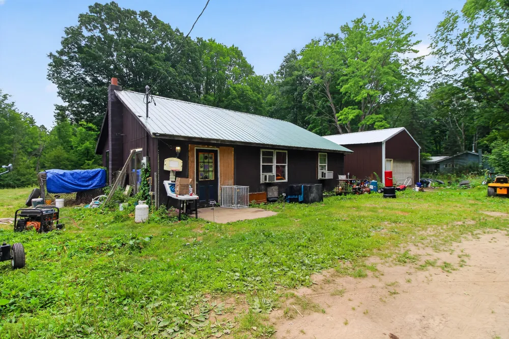 6742 150th Avenue Hersey, MI 49639