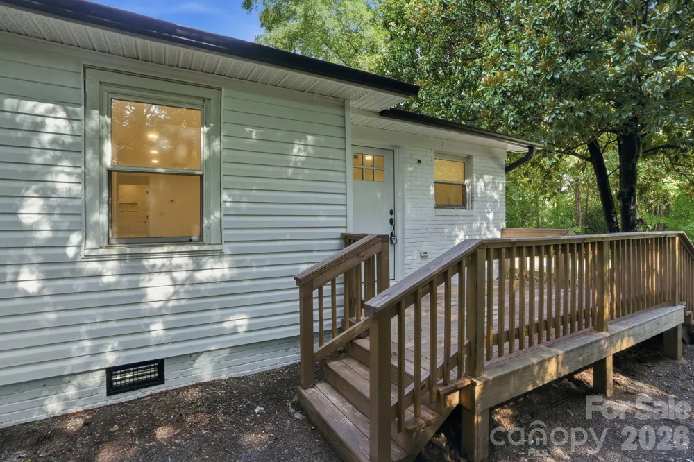 45680 Blackhawk Lane New London, NC 28127