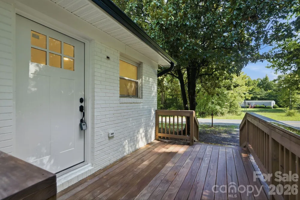 45680 Blackhawk Lane New London, NC 28127