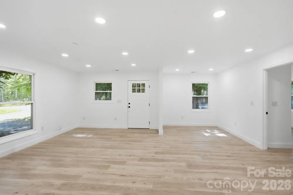 45680 Blackhawk Lane New London, NC 28127