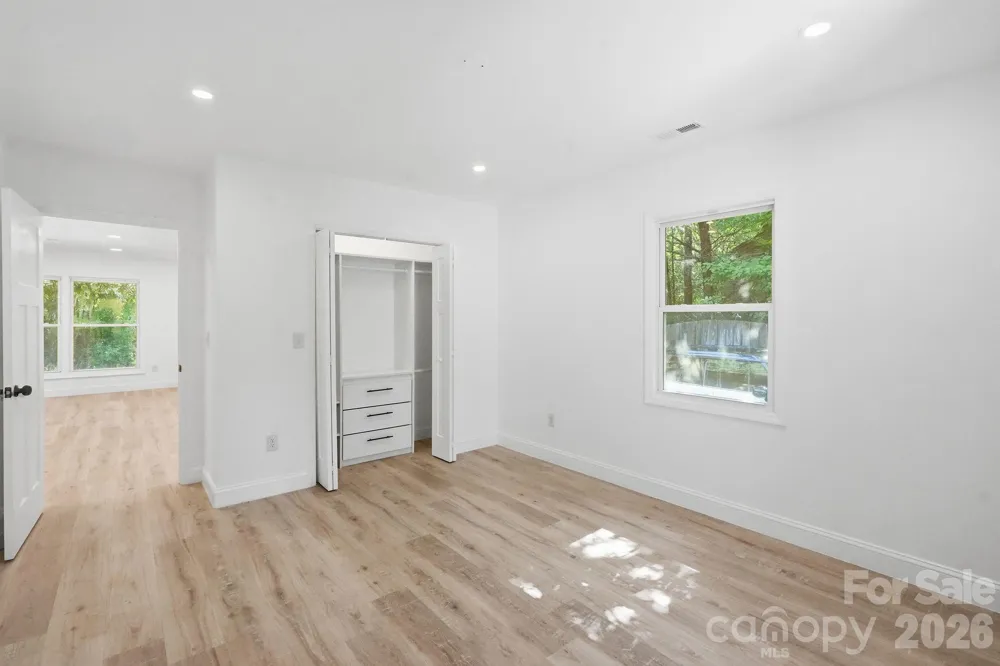 45680 Blackhawk Lane New London, NC 28127