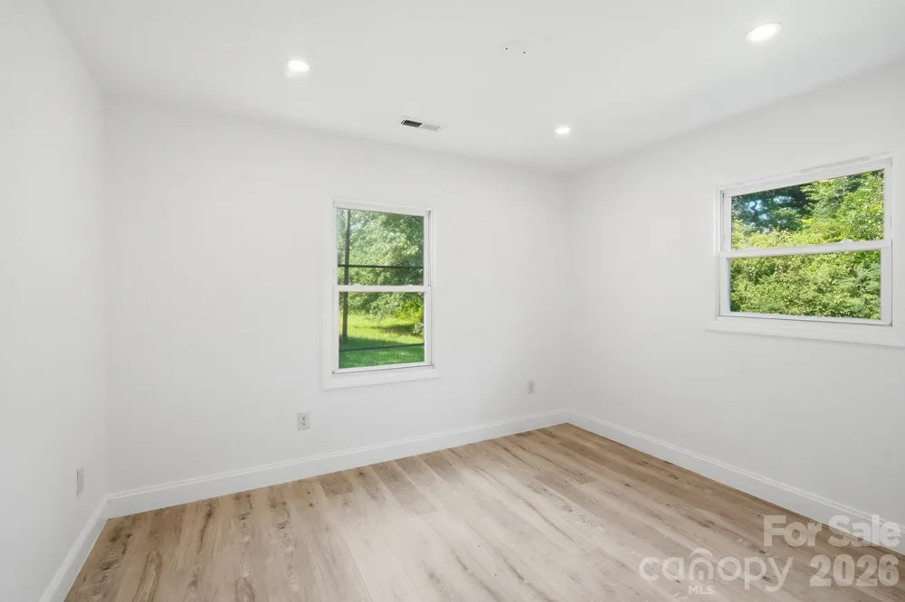 45680 Blackhawk Lane New London, NC 28127