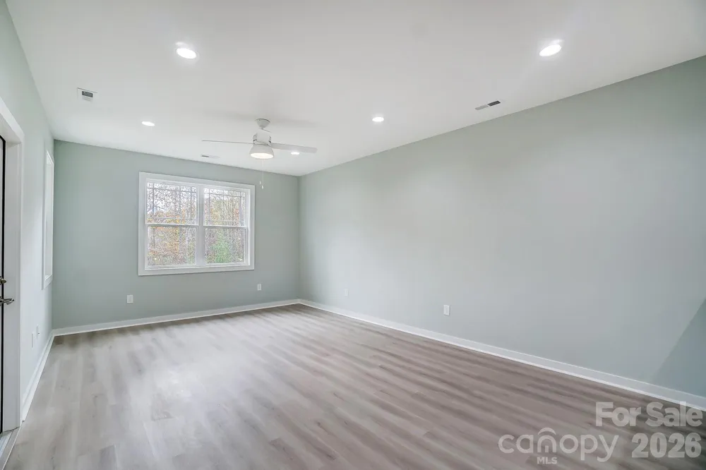 2866 15th Avenue Place SE Hickory, NC 28602