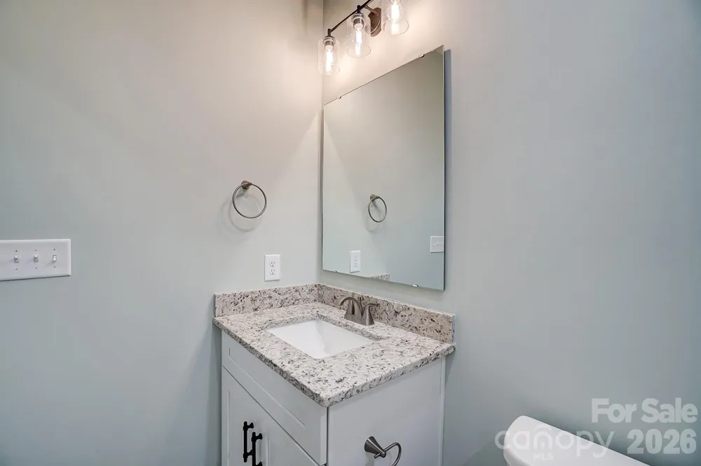2866 15th Avenue Place SE Hickory, NC 28602