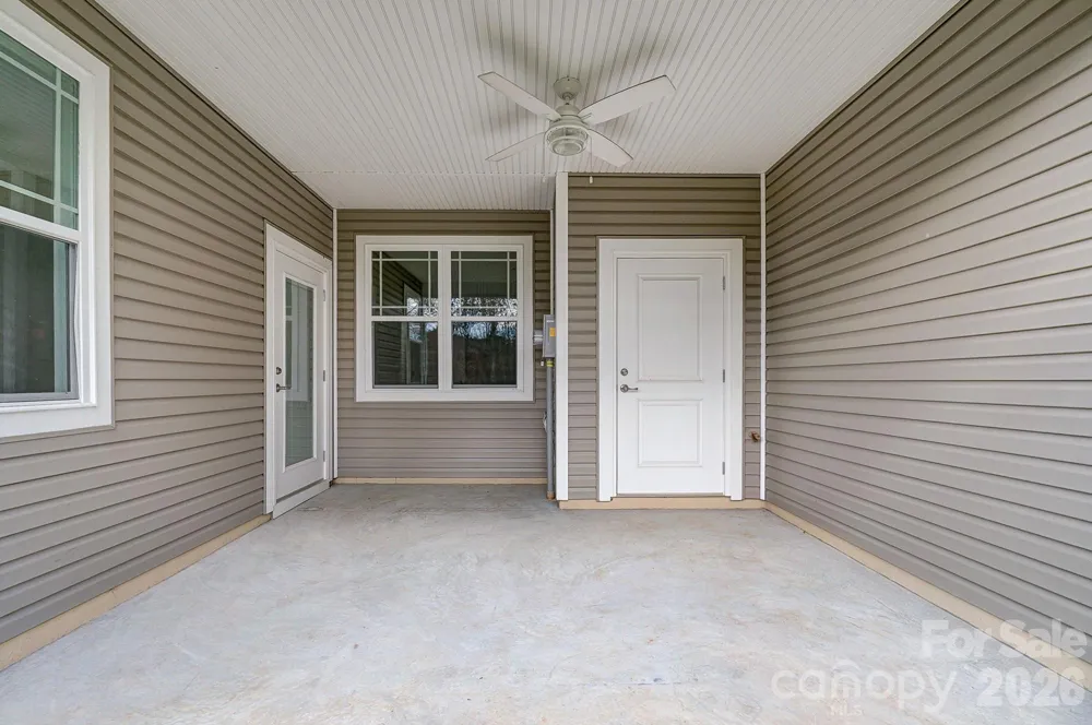2866 15th Avenue Place SE Hickory, NC 28602