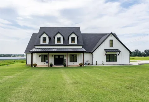 14720 Wedington Blacktop Road