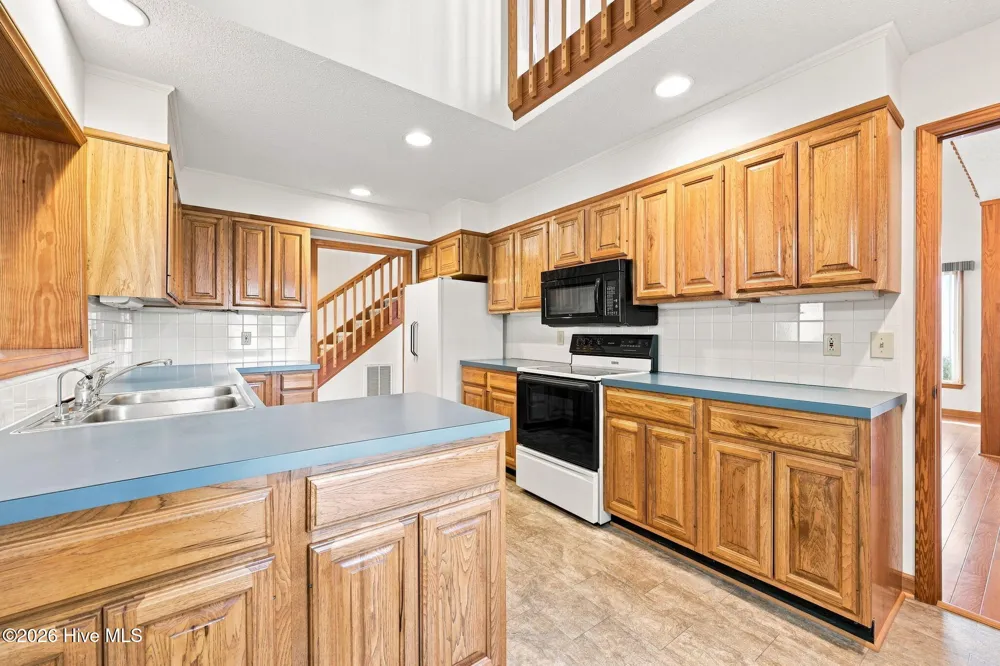 463 E Water Street Belhaven, NC 27810