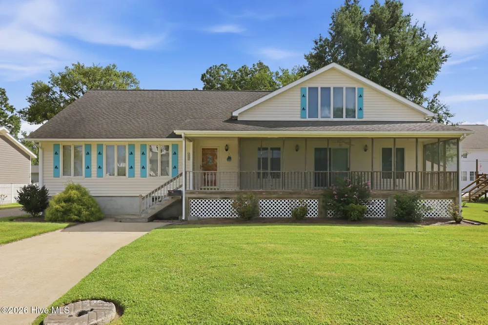 463 E Water Street Belhaven, NC 27810