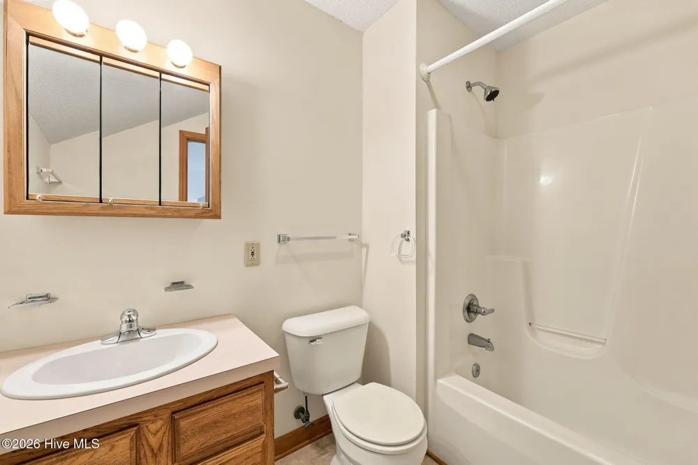 463 E Water Street Belhaven, NC 27810