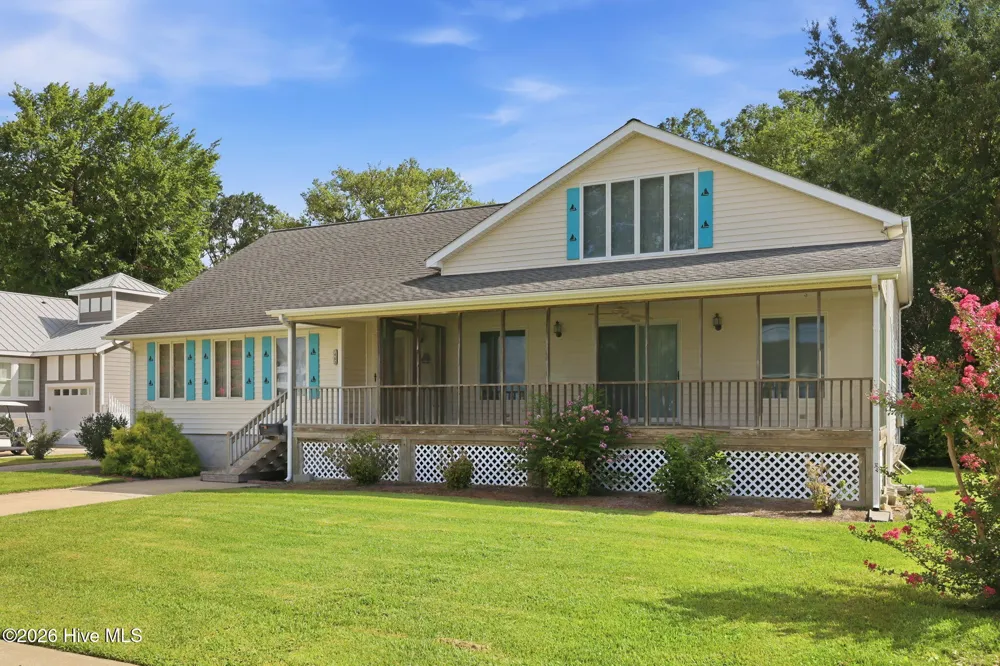 463 E Water Street Belhaven, NC 27810