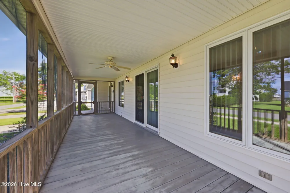 463 E Water Street Belhaven, NC 27810