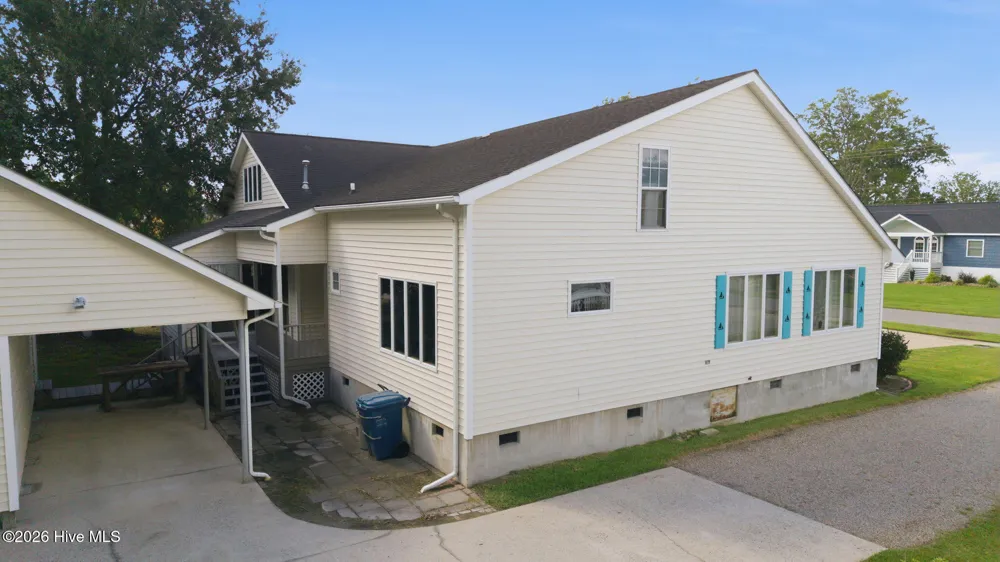 463 E Water Street Belhaven, NC 27810