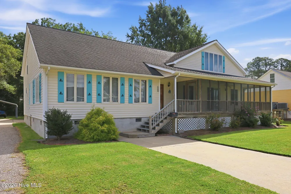 463 E Water Street Belhaven, NC 27810