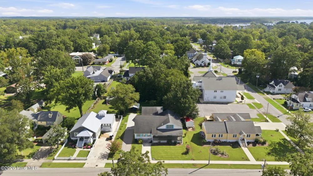 463 E Water Street Belhaven, NC 27810