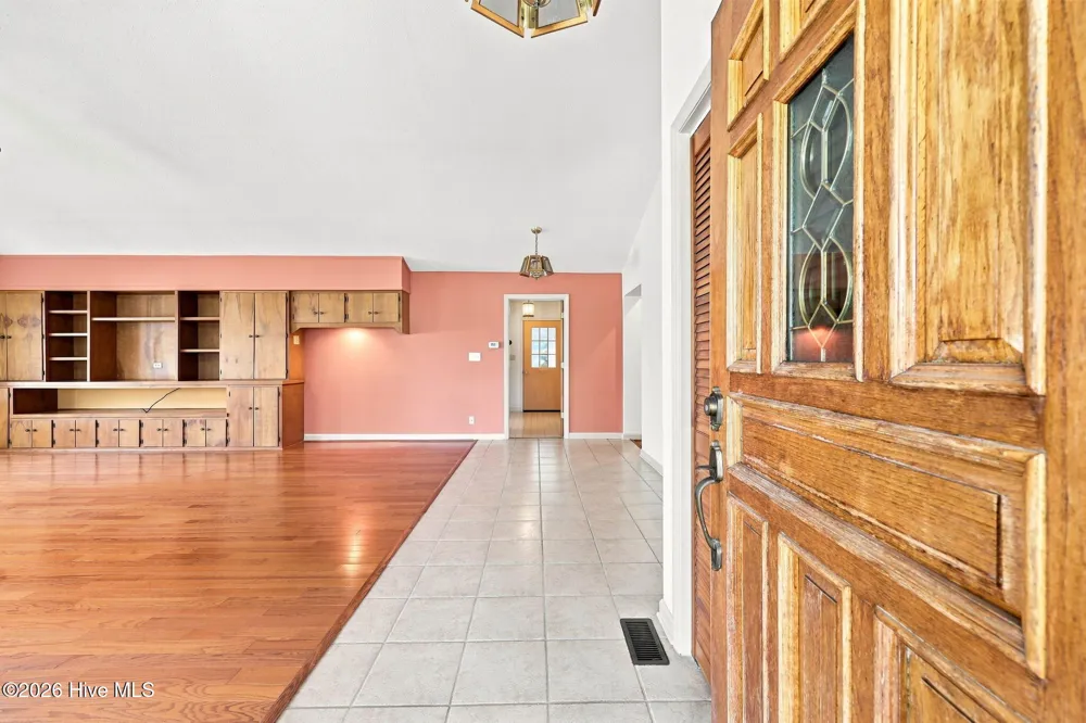 463 E Water Street Belhaven, NC 27810