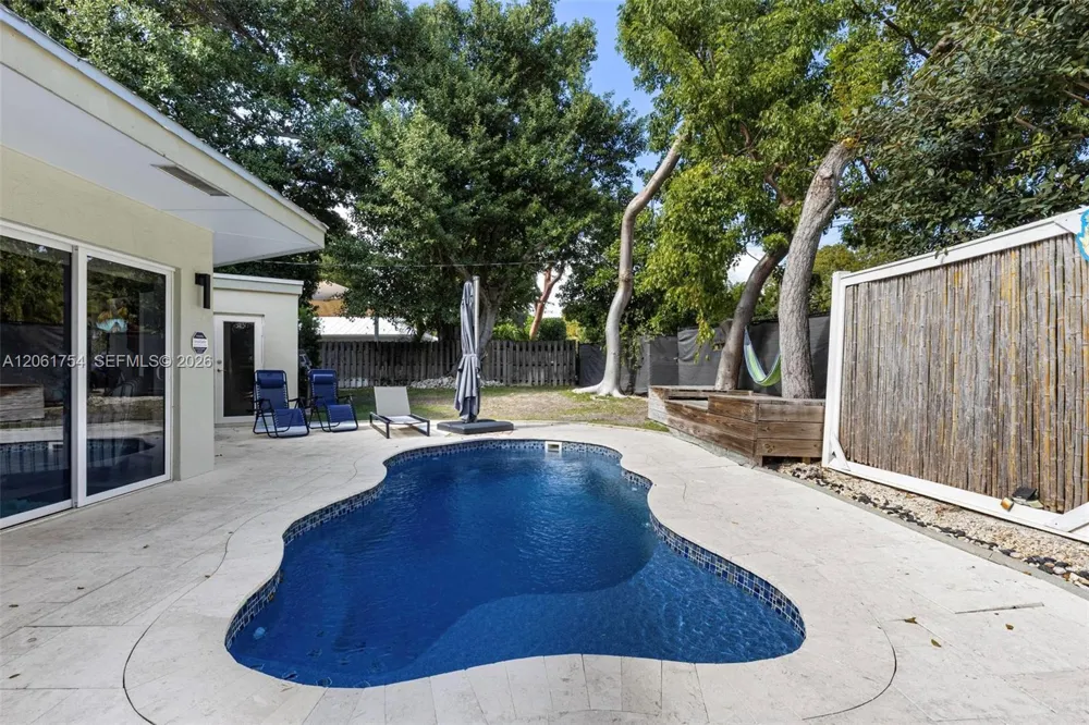 157 Navajo St Tavernier, FL 33070