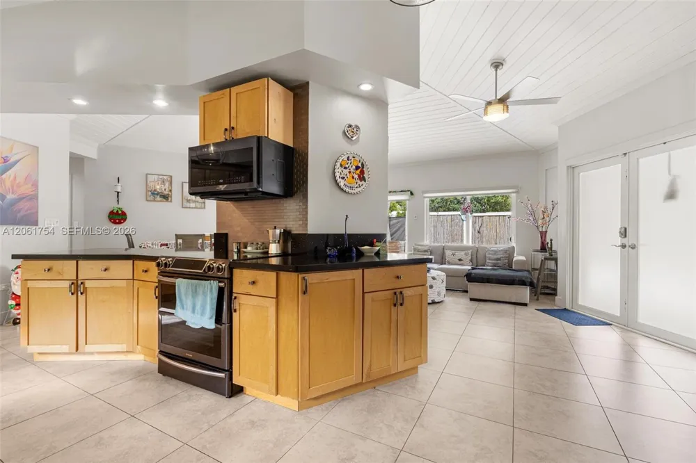 157 Navajo St Tavernier, FL 33070