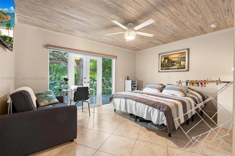 157 Navajo St Tavernier, FL 33070
