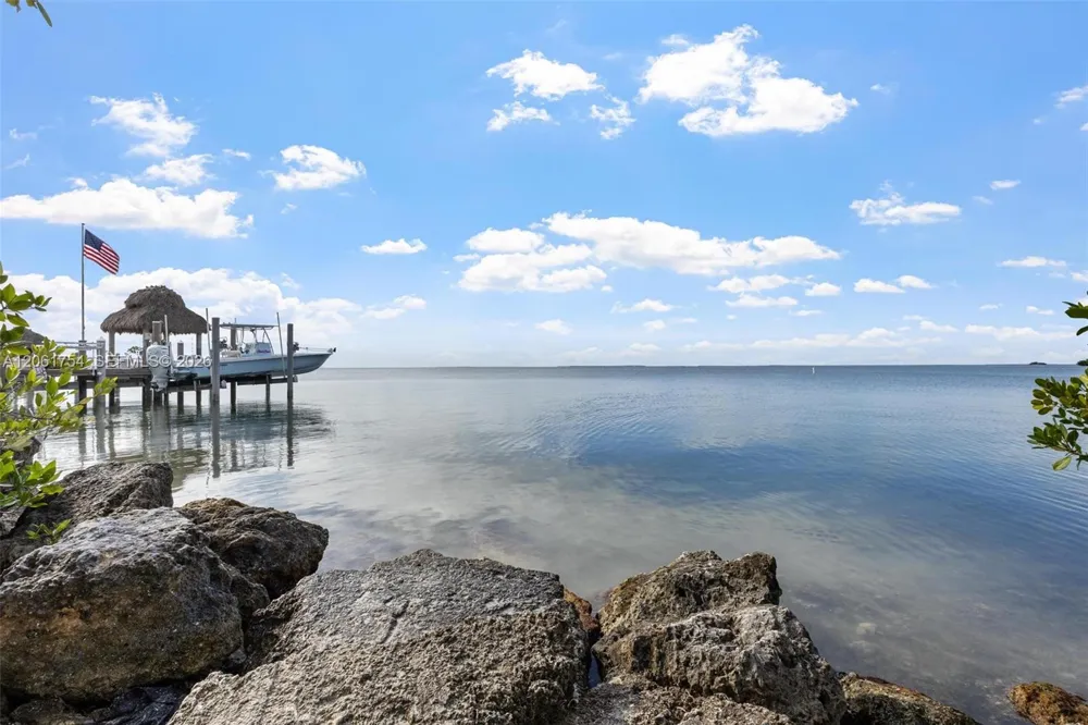 157 Navajo St Tavernier, FL 33070