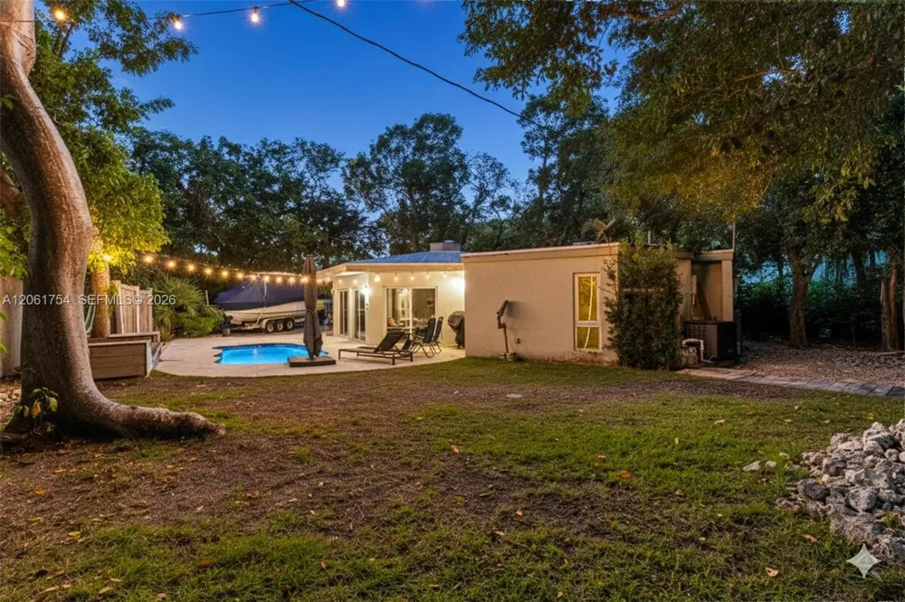 157 Navajo St Tavernier, FL 33070