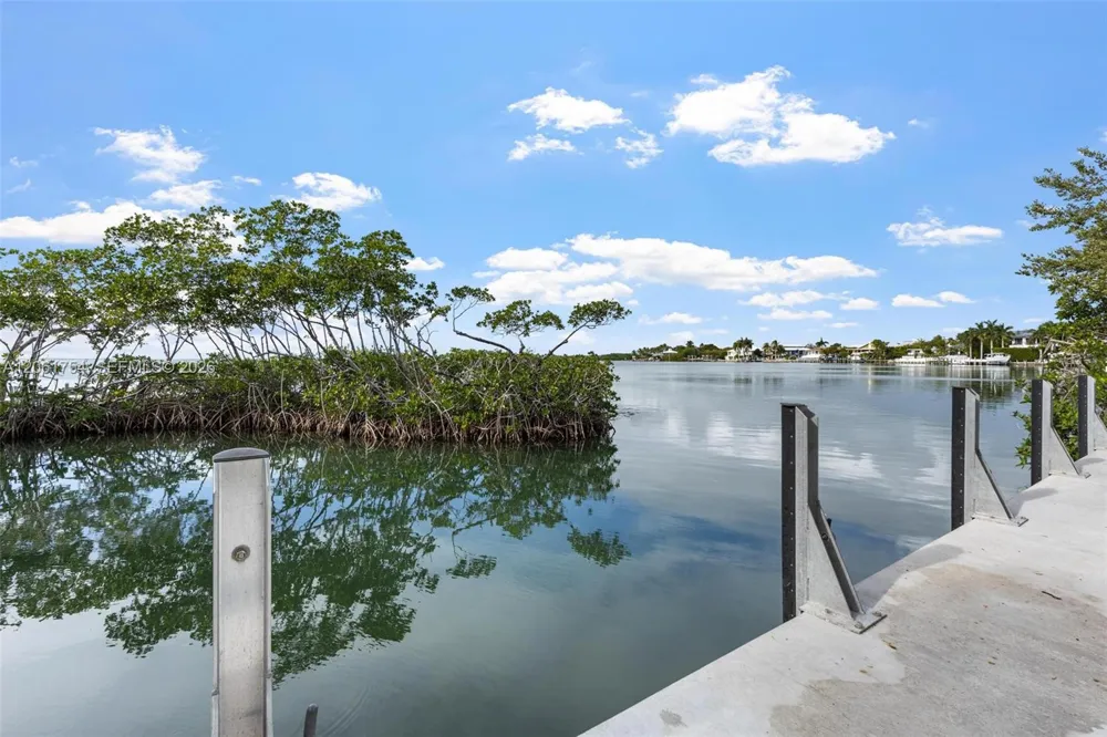 157 Navajo St Tavernier, FL 33070
