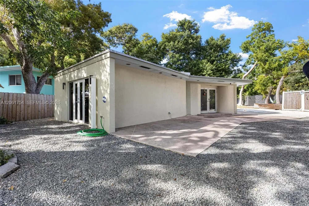 157 Navajo St Tavernier, FL 33070