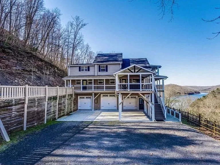 175 Dillon Rd Baxter, TN 38544