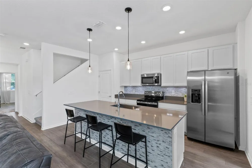 10607 WORDS DRIVE Winter Garden, FL 34787