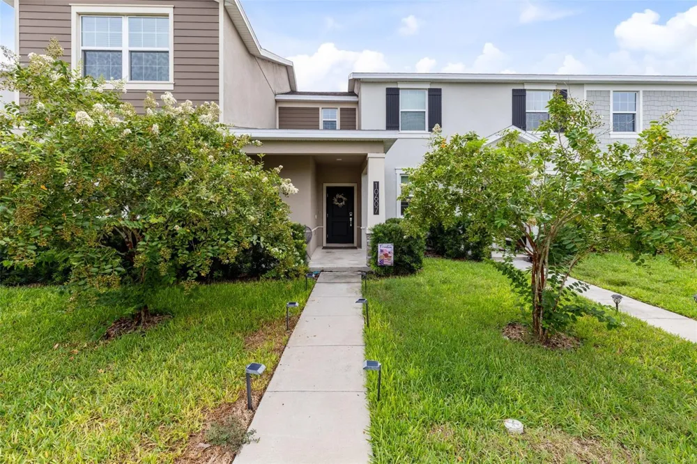 10607 WORDS DRIVE Winter Garden, FL 34787