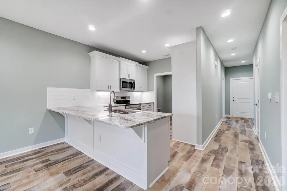 1529 28th Street Place SE Hickory, NC 28602