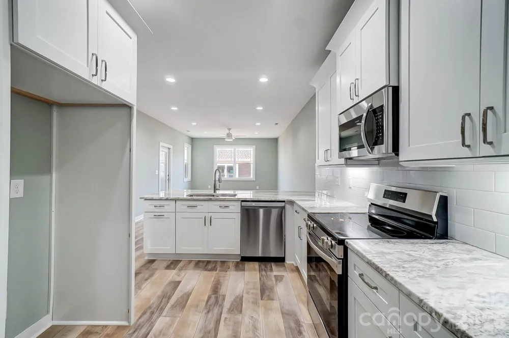 1529 28th Street Place SE Hickory, NC 28602