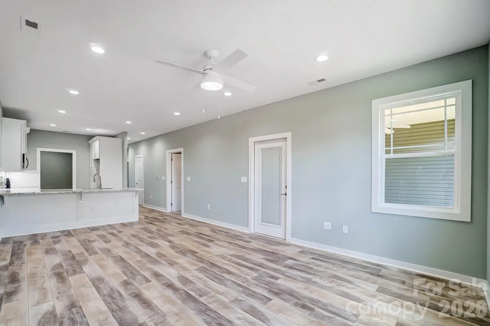 1529 28th Street Place SE Hickory, NC 28602