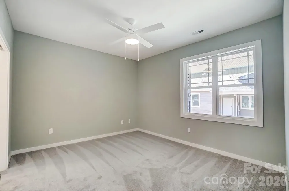 1529 28th Street Place SE Hickory, NC 28602