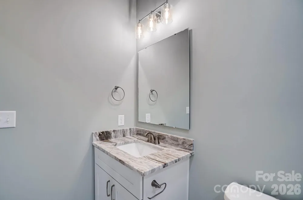 1529 28th Street Place SE Hickory, NC 28602
