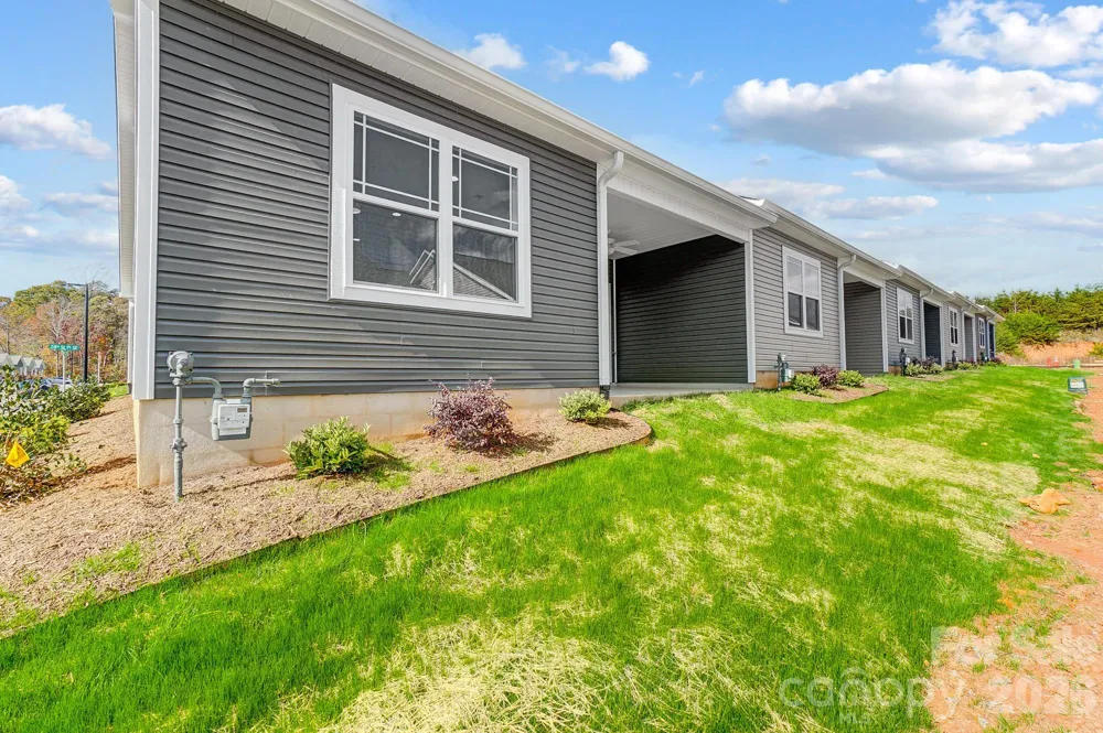 1529 28th Street Place SE Hickory, NC 28602