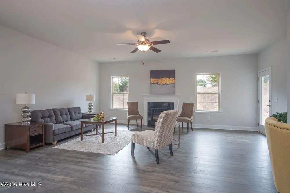 106 Jackson Ridge Way Pikeville, NC 27863