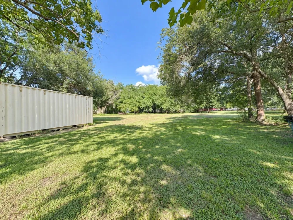 4409 Hiram Brandon Drive Bay City, TX 77414