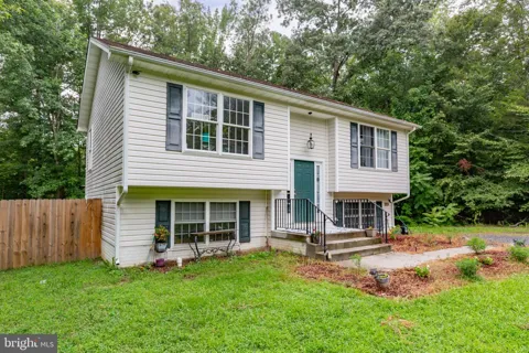 877 CAMPERS LANE
