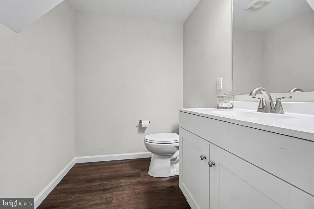 5975 CLOVER ROAD Harrisburg, PA 17112
