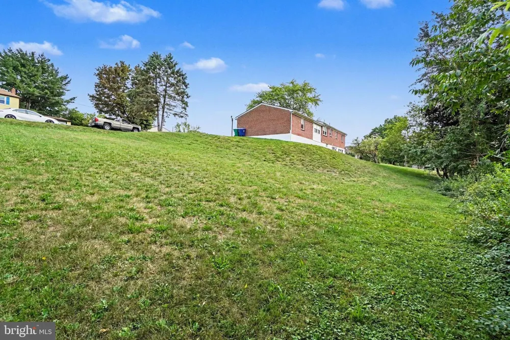 5975 CLOVER ROAD Harrisburg, PA 17112