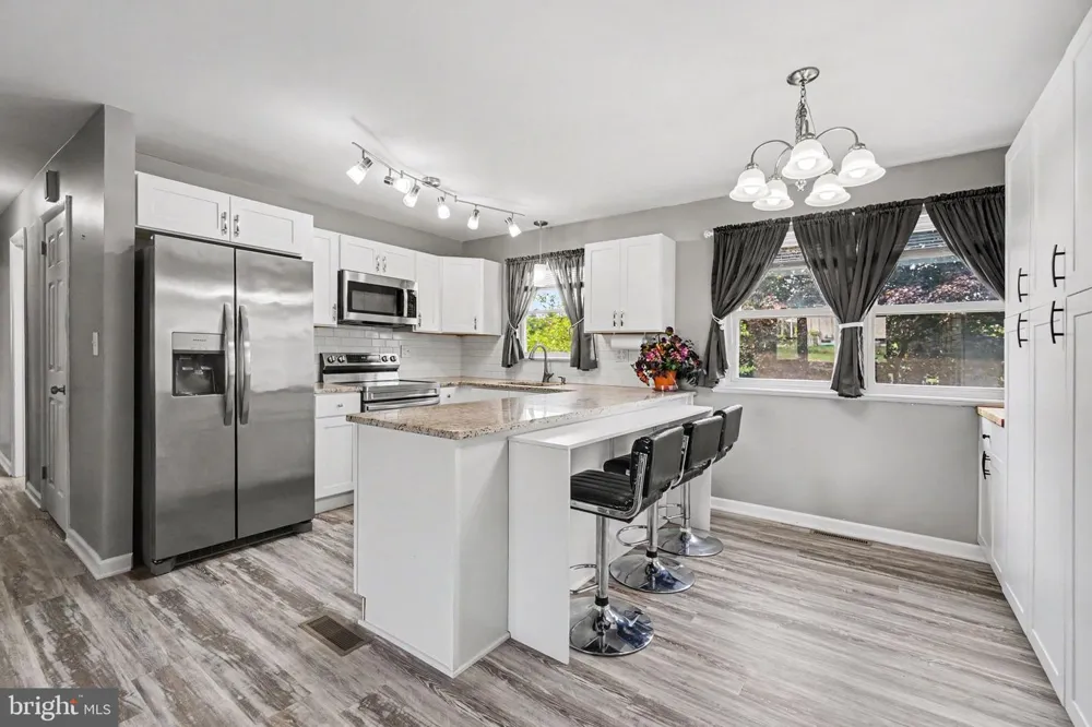 5975 CLOVER ROAD Harrisburg, PA 17112