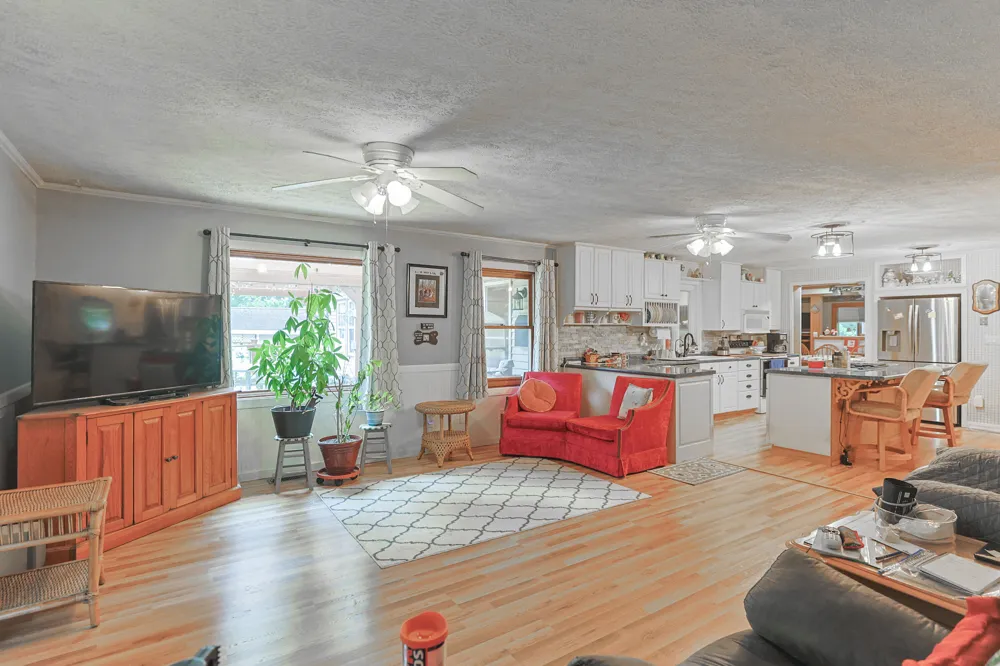 2937 S 13th Street Niles, MI 49120
