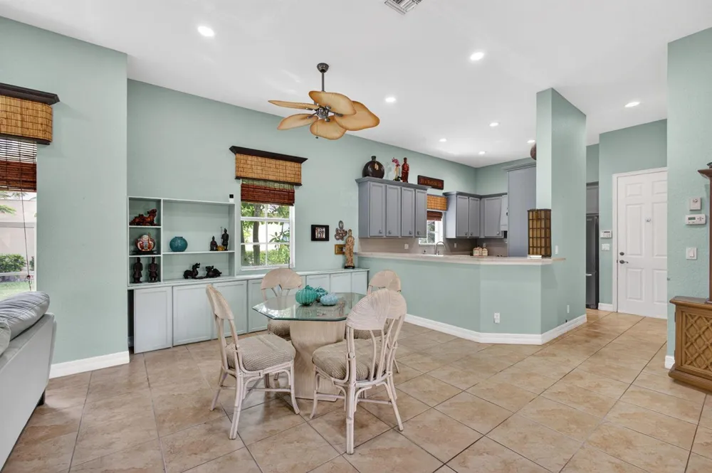 127 Arklow Avenue Jupiter, FL 33458