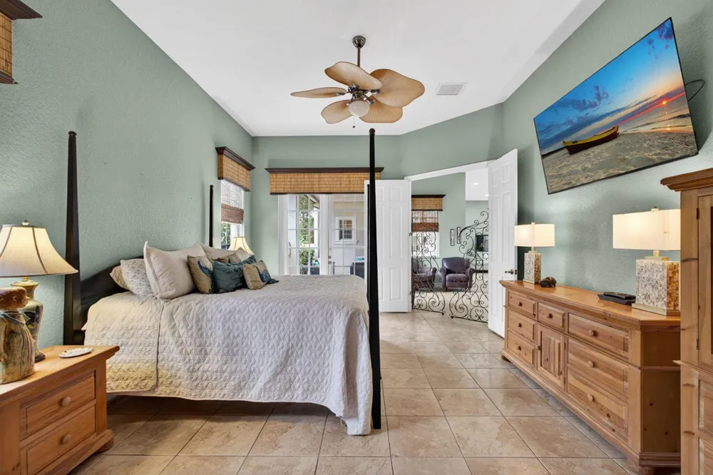 127 Arklow Avenue Jupiter, FL 33458